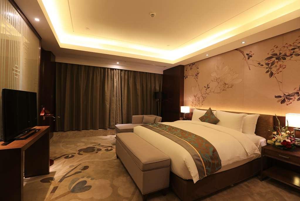 Hotel Howard Johnson Xiangyu Plaza Linyi à Linyi  Chambre photo