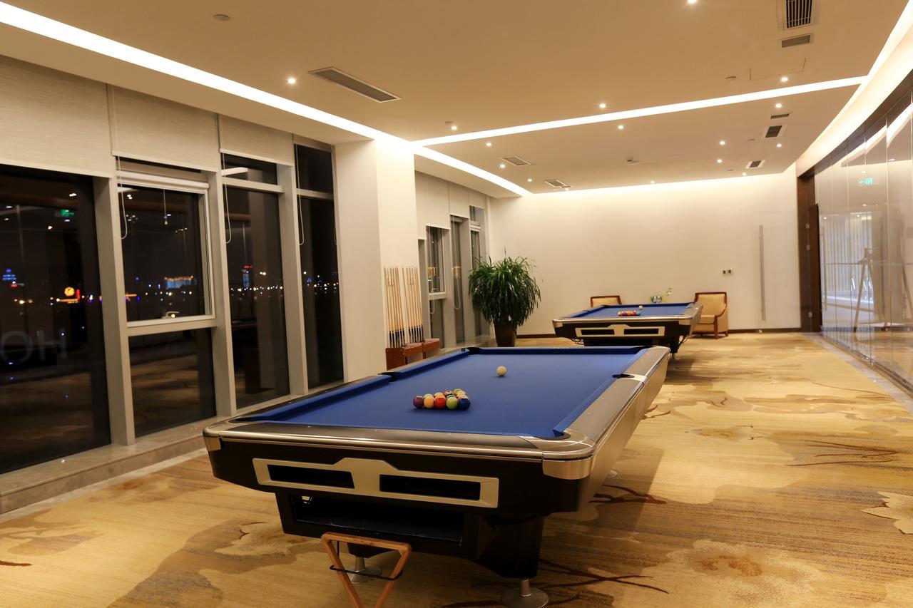 Howard Johnson Xiangyu Plaza Linyi Linyi  Extérieur photo