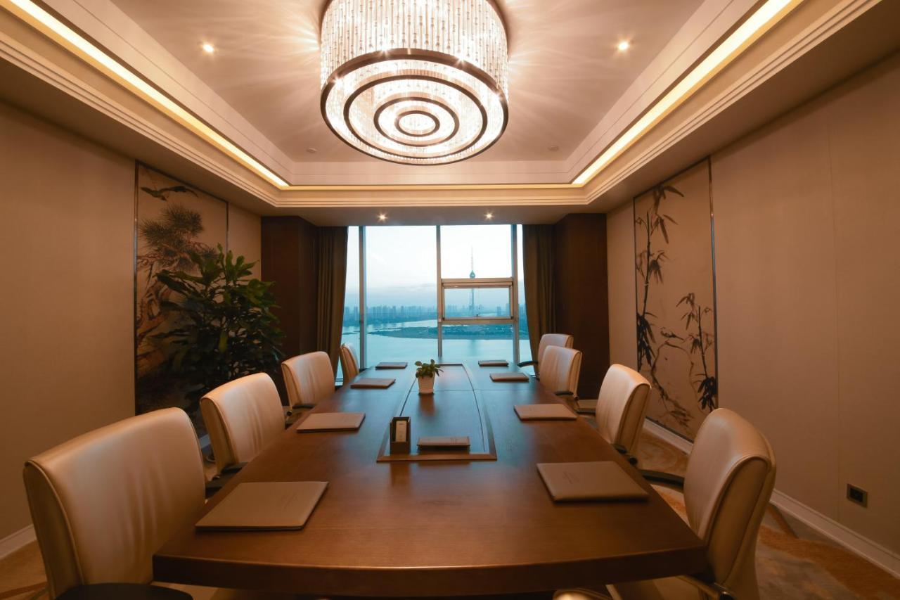 Howard Johnson Xiangyu Plaza Linyi Linyi  Extérieur photo